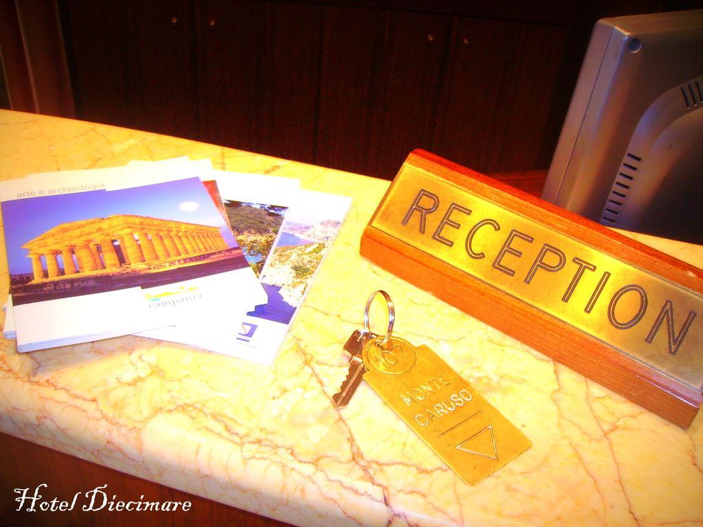 Hotel Diecimare Кава-де-Тиррени Экстерьер фото