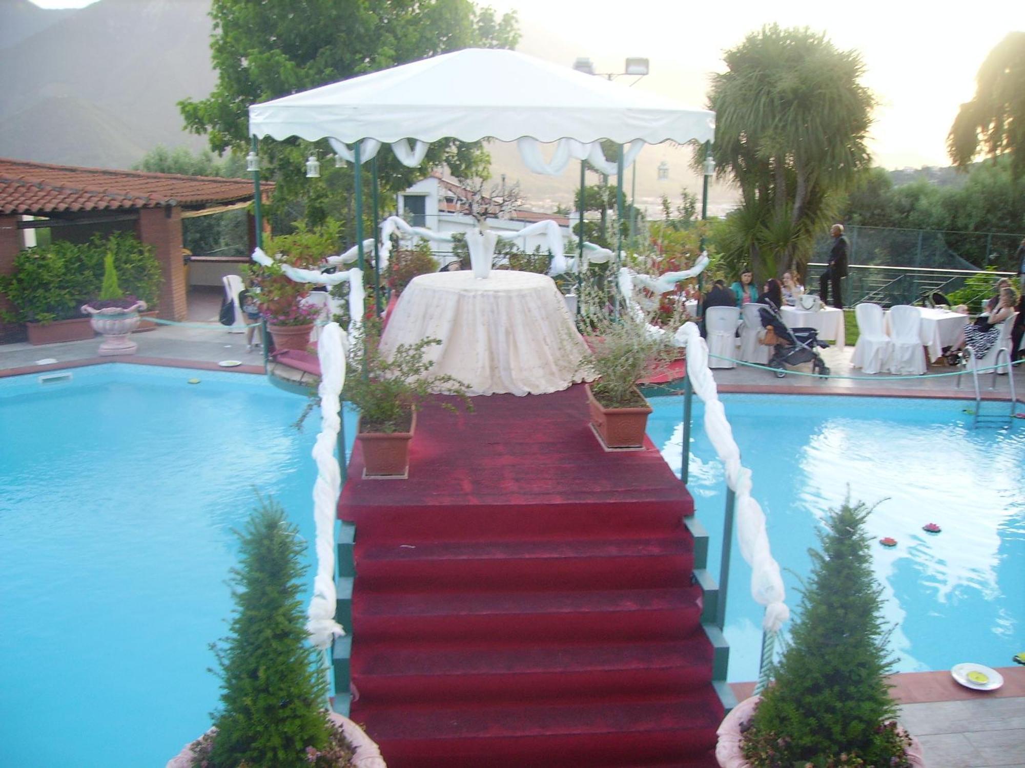 Hotel Diecimare Кава-де-Тиррени Экстерьер фото