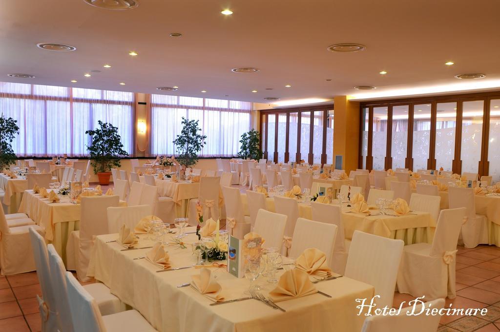 Hotel Diecimare Кава-де-Тиррени Экстерьер фото