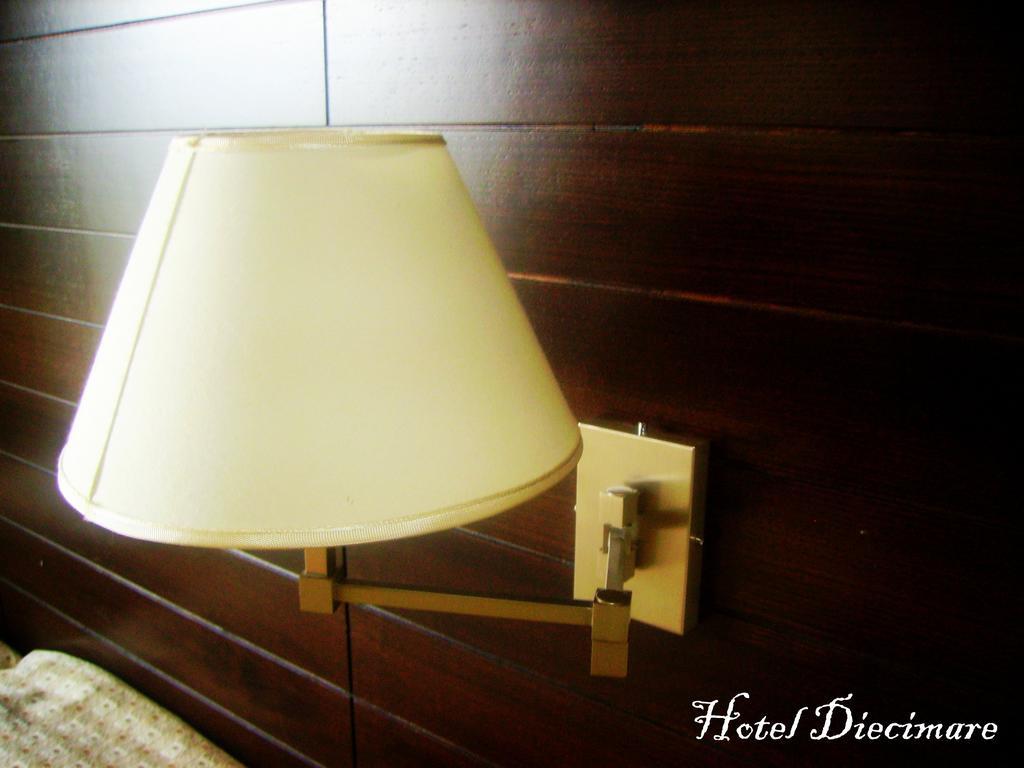 Hotel Diecimare Кава-де-Тиррени Экстерьер фото